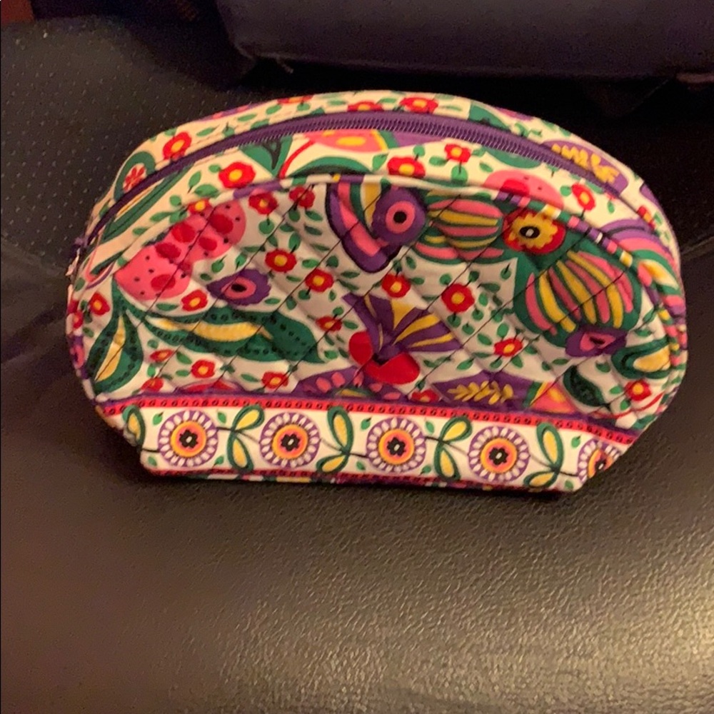 Cosmetic case - Picture 2 of 3